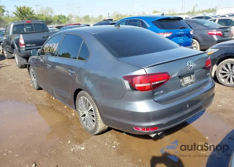 2016 Volkswagen Jetta 1.8T Sport из США, поврежденный, VIN 3VWD17AJ9GM234365